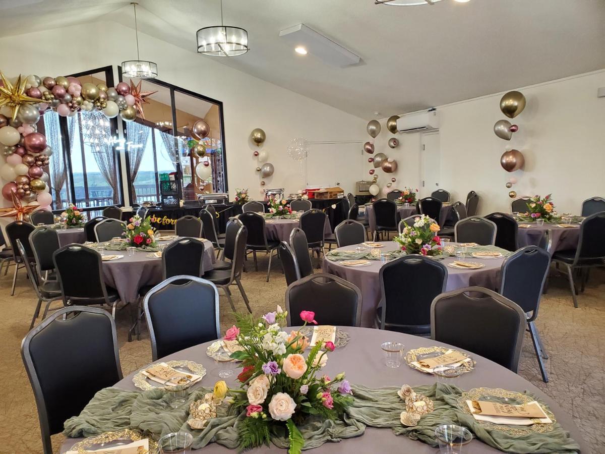 Pinemark Inn Suites Events Saint Clair Eksteriør billede