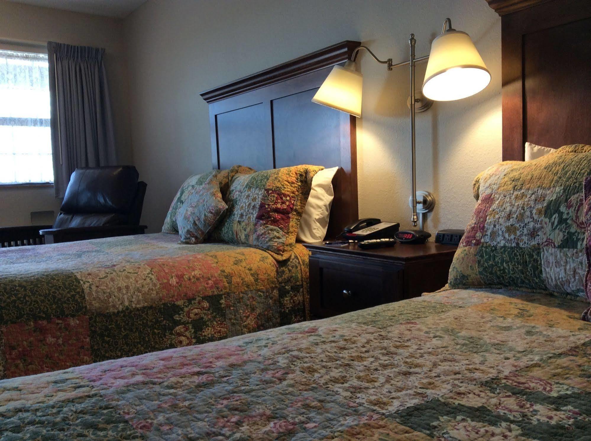 Pinemark Inn Suites Events Saint Clair Eksteriør billede